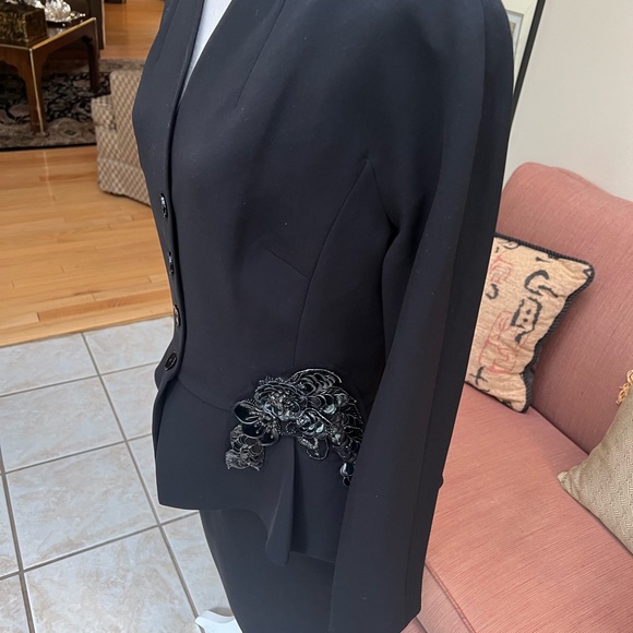 Black Rickie Freeman for Teri Jon size 12 cocktail suit - Picture 6 of 14